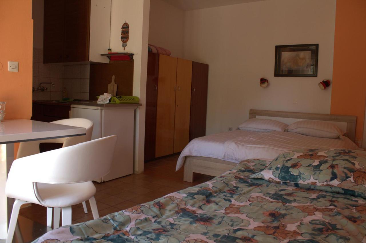 Apartments Marija Murine Екстер'єр фото